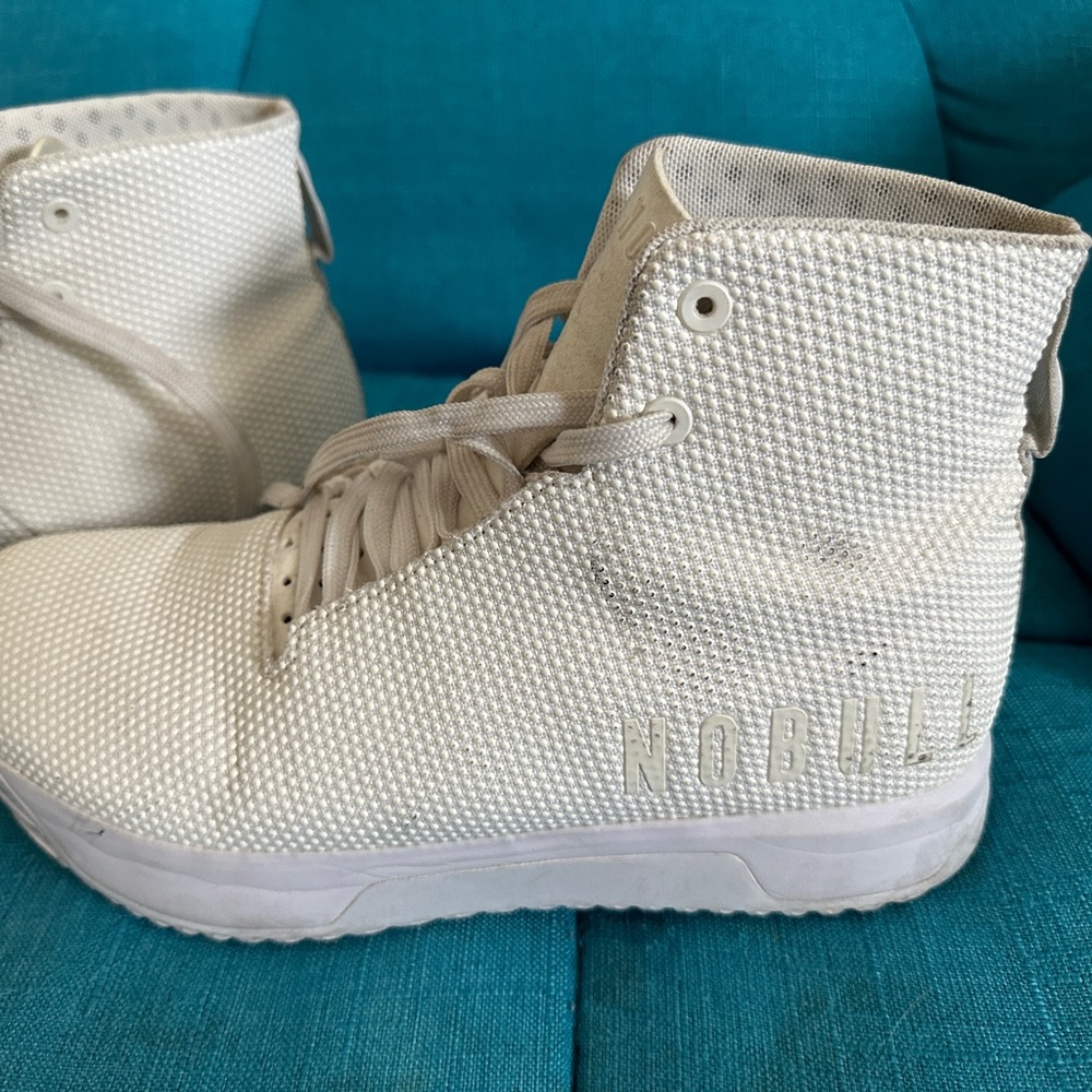 White high top No Bull trainers 2